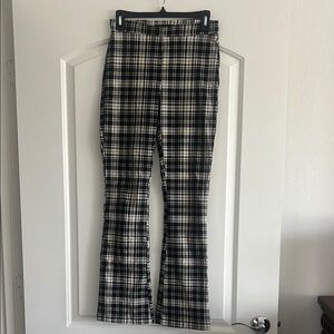 No Boundaries Black and White Plaid Leggings